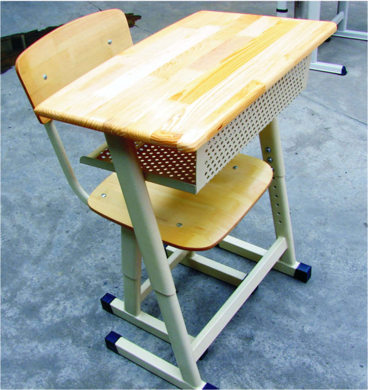 2018米兰milan AC体育画册修改稿-qu.jpg